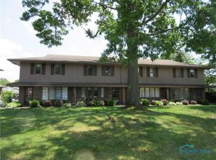 4028 Sherwood Forest Manor Rd #E-18, Toledo, OH 43623