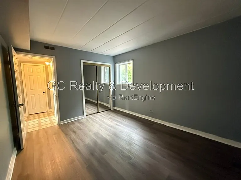 328 Wilson Ave #A — Photo 9