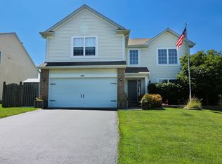 574 N Anna Ln, Romeoville, IL 60446