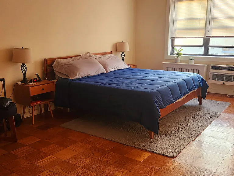 860 E Broadway #7S — Photo 9