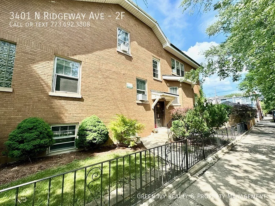 3401 N Ridgeway Ave #2F