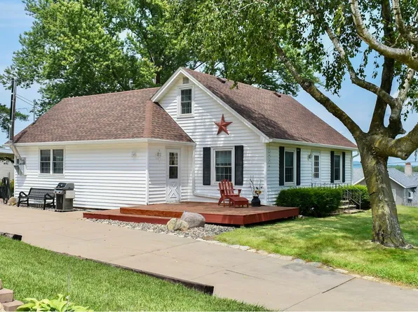 21975 South St, Winona, MN 55987