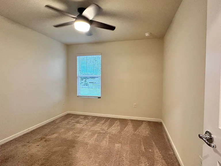 3074 Green Park Dr — Photo 39