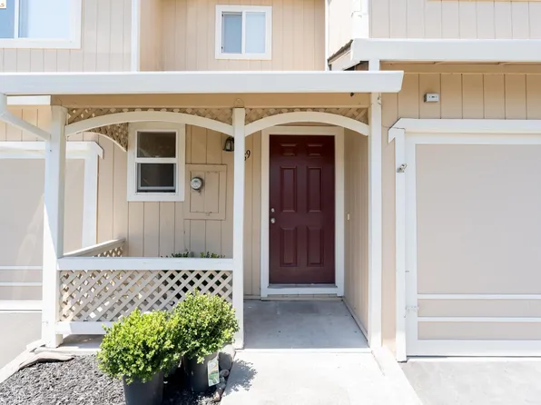 159 Acorn Dr, Petaluma, CA 94952