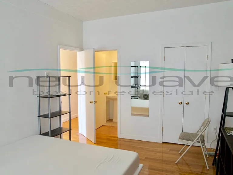 620 Columbus Ave #3 — Photo 13
