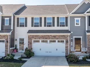 4891 Cedar Crest Ln, Stow, OH 44224