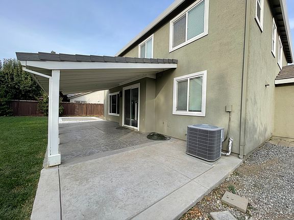 4th image of 1615 Fanning Ct