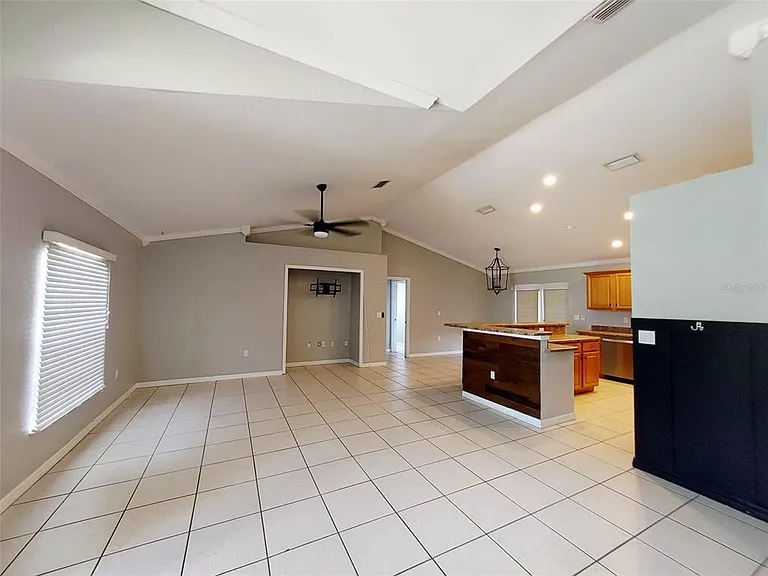 4031 Santa Barbara Dr — Photo 17