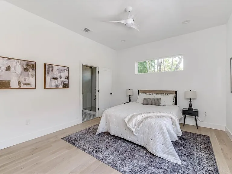 4800 Vinson Dr #B — Photo 20