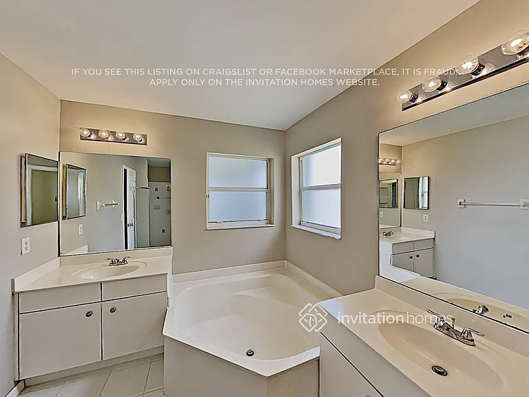 444 SW 205th Ave — Photo 14
