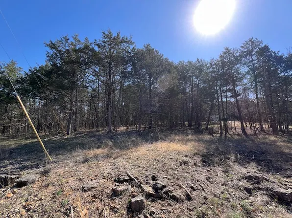 96 Valley Dr #28, Eureka Springs, AR 72631