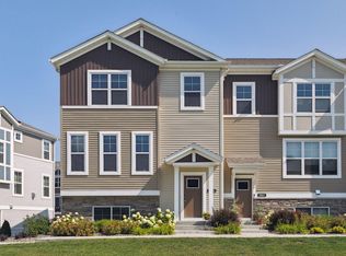7021 Huckleberry Dr, Excelsior, MN 55331