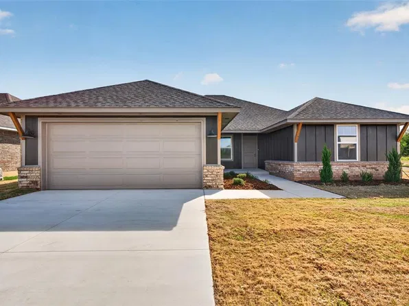 10656 SW 18th St, Yukon, OK 73099