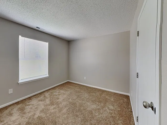 4440 Riverbrook Ln — Photo 16