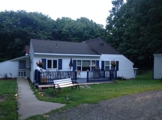 14 N Overlook Dr, Nassau, NY 12123