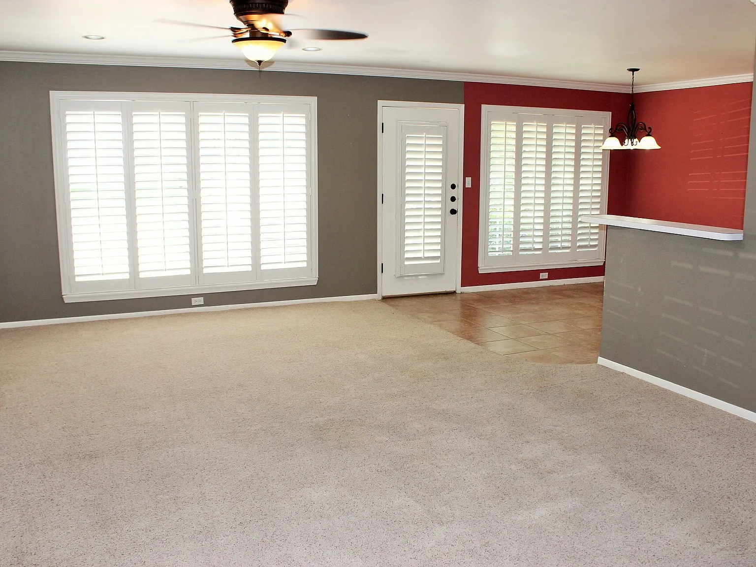 347 Stone Hill Dr — Photo 3