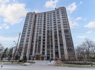5 Kenneth Ave #1804, Toronto, ON M2N6M7