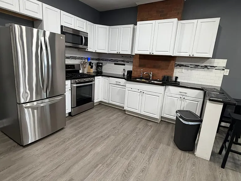 5100 Lorain Ave #2 — Photo 6