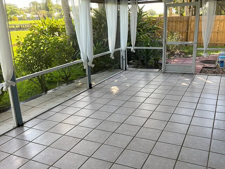 1825 SW Import Dr — Photo 23