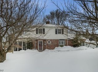 1 Cherry Tree Ln, Sparta, NJ 07871