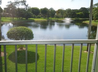 213 Bobolink Way, Naples, FL 34105