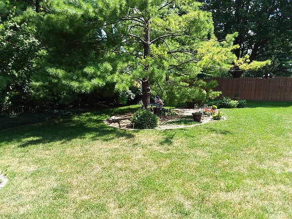5th image of 2614 Worthington Dr