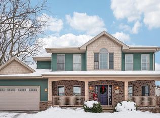 311 Tvedt Drive, Mount Horeb, WI 53572