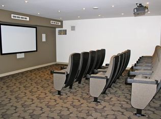 13688 100th Ave #405, Surrey, BC V3T0G5