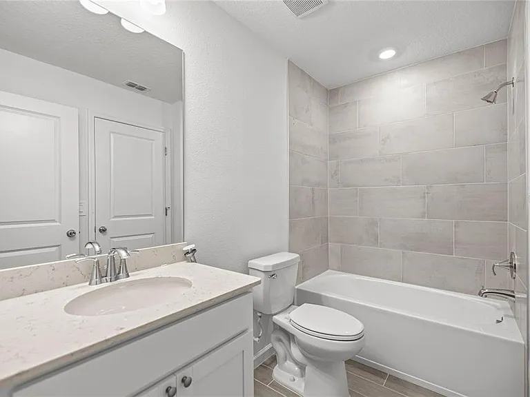 3644 SE 37th Ct — Photo 23