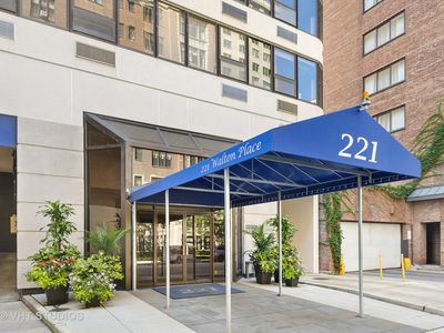 221 E Walton Pl APT 7C, Chicago, IL, 60611