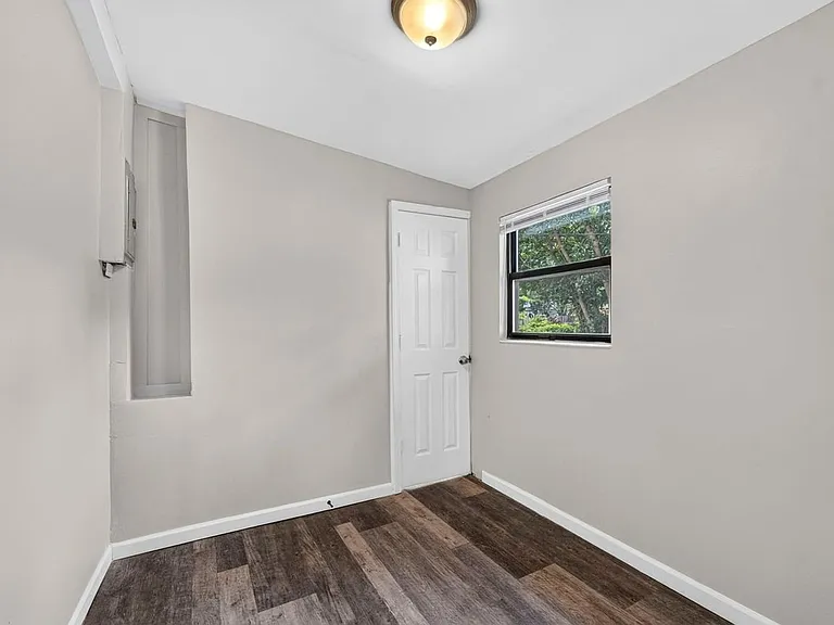6737 Fyler Ave — Photo 9