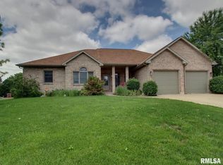 3321 Genevieve Dr, Quincy, IL 62305