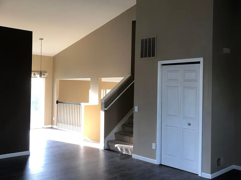 7920 Winterfield Dr — Photo 7