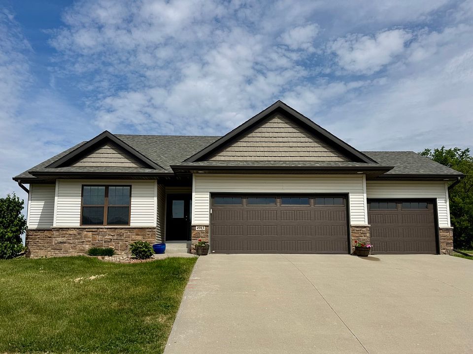 1st image of 4983 Preston Ln