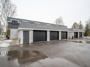 511 Quiet Pl #1, Waterloo, ON N2L5L6