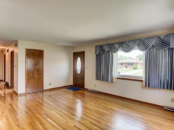 5th image of 1309 Fowler Dr