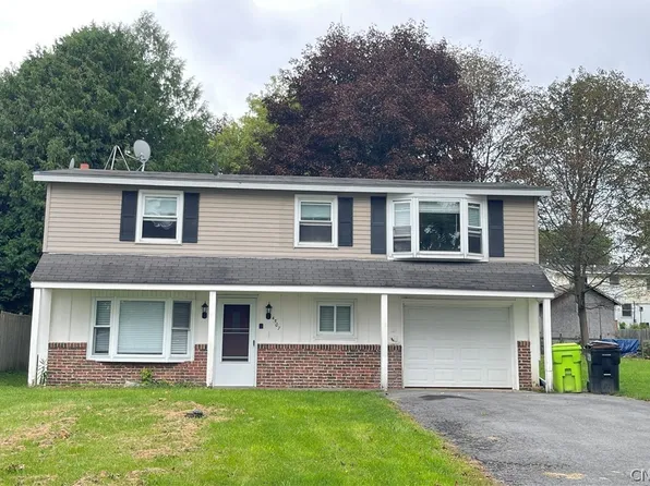 4507 Wilcox Pl, Jamesville, NY 13078