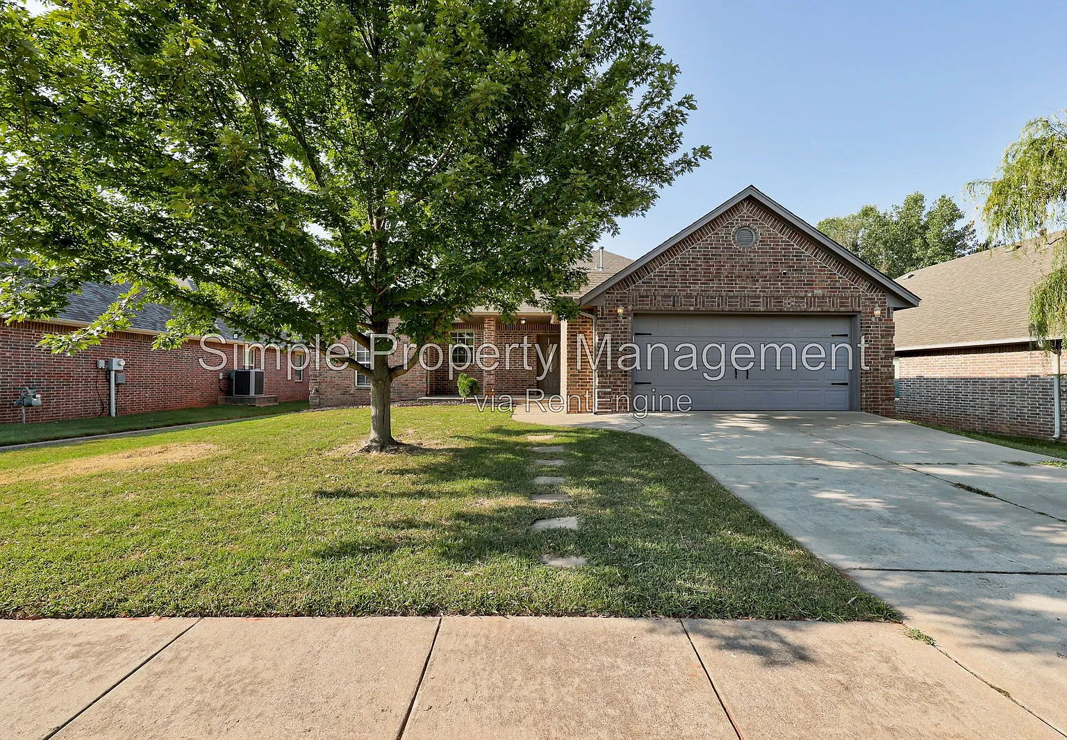 3 bed, 2.0 bath, 1763 sqft, $2,100 — Photo 1