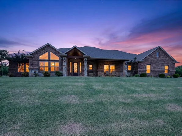128 Whispering Winds Dr, Gunter, TX 75058