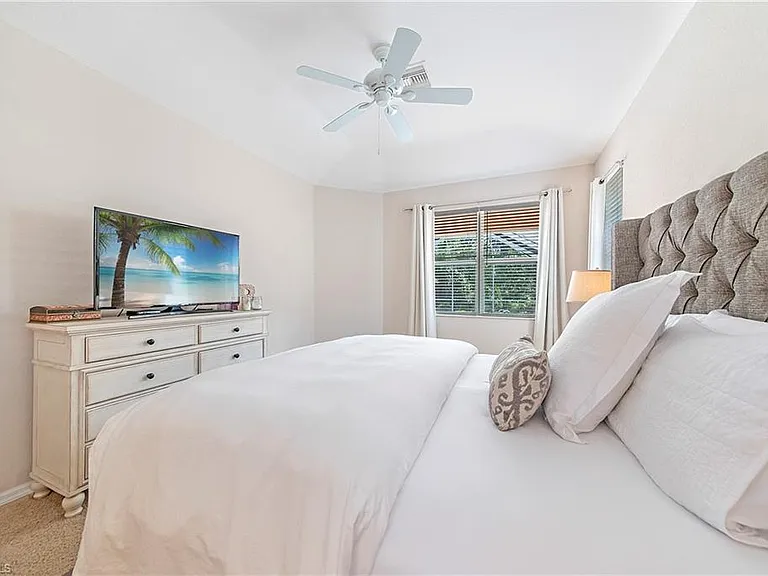 1032 Tivoli Ln — Photo 6