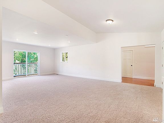 5th image of 5958 Harlow Dr