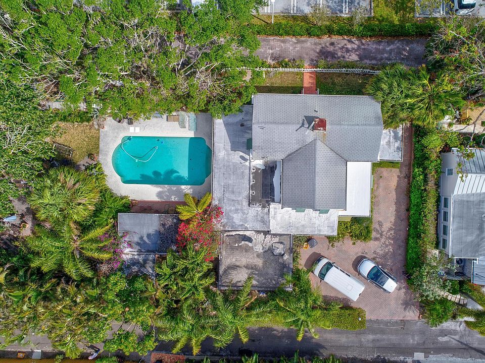 2nd image of 290 Austin Lane
