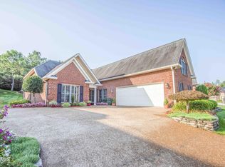 556 Timberline Dr, Lenoir City, TN 37772
