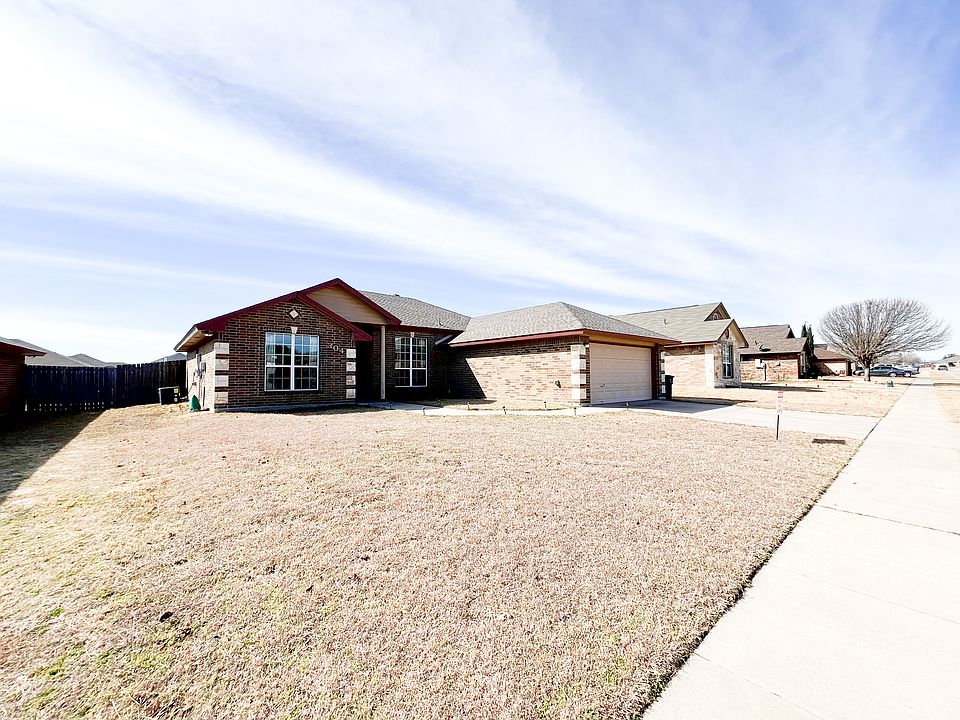 1st image of 304 W Little Dipper Dr