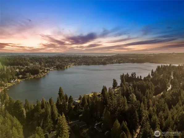 1843 Kitsap Lake Road NW, Bremerton, WA 98312