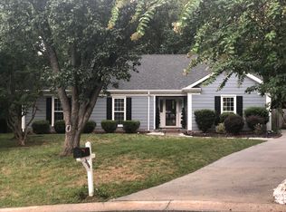 2844 Briar Ridge Dr, Charlotte, NC 28270