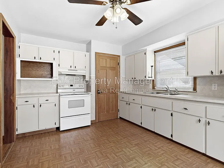 2119 Moran Ave — Photo 3
