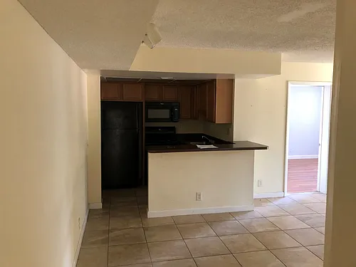 744 Executive Center Dr #23-9-23 Photo 1
