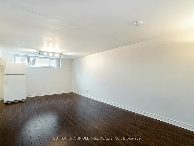 5 Applefield Dr #LOWER — Photo 13