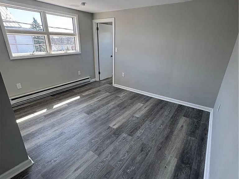 702 Walnut St #2 — Photo 6